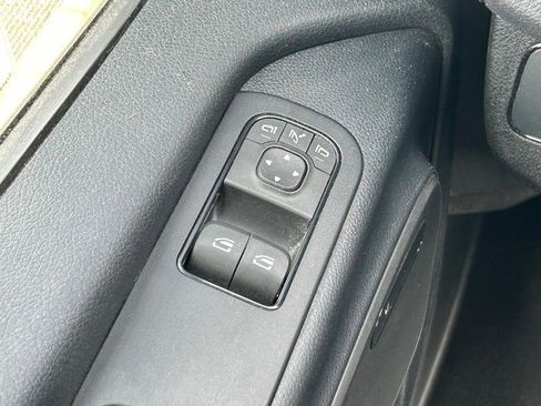 Used 2024 Mercedes-Benz Sprinter 2500 image 16