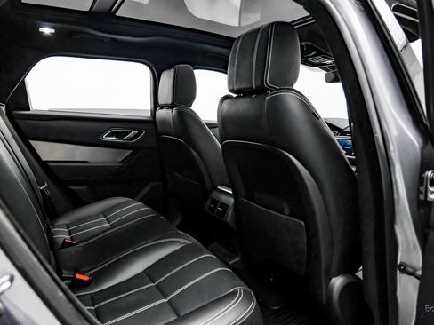 Used 2022 Land Rover Range Rover Velar R-Dynamic S image 65