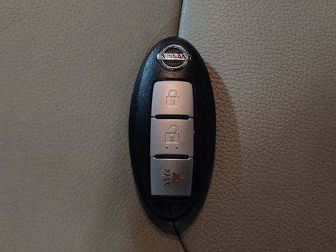 Used 2014 Nissan Murano SV FWD image 32