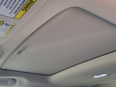 Certified 2025 Subaru Outback Limited image 23