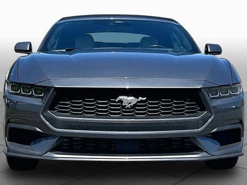 Used 2024 Ford Mustang Premium image 4