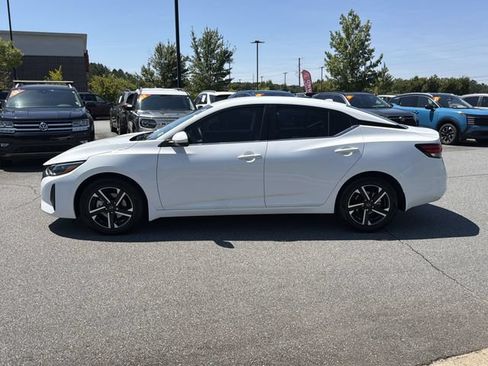 Certified 2025 Nissan Sentra SV w/ All-Weather Package FWD image 8