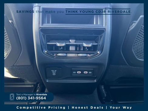 New 2026 Jeep Grand Cherokee Altitude image 14