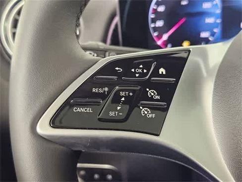 Certified 2025 Mercedes-Benz GLB 250 4MATIC image 75