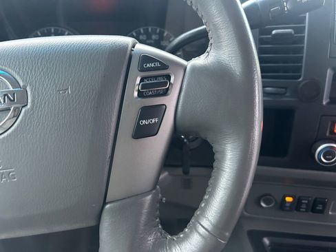 Used 2014 Nissan NV 3500 SL w/ Technology Package image 18