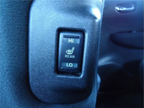 Used 2013 Nissan Leaf SV w/ LED & Quick Charge Pkg image 18