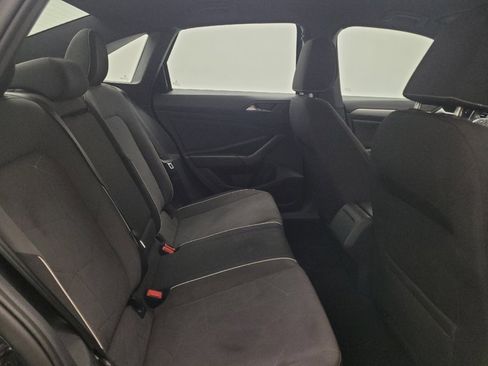 Used 2025 Volkswagen Jetta Sport FWD image 19