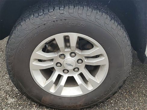 Used 2017 Chevrolet Silverado 1500 LT w/ All Star Edition image 88