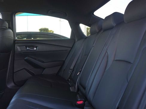 Used 2024 Honda Accord Sport image 14