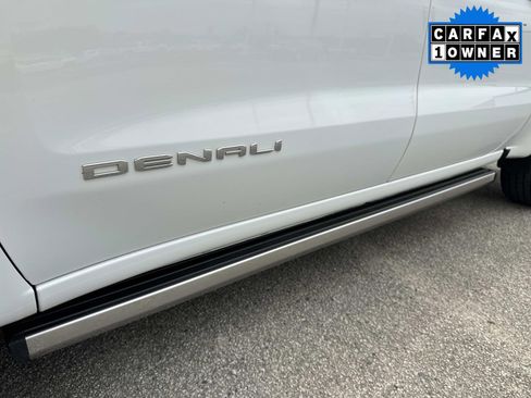 Used 2024 GMC Sierra 1500 Denali AWD/4WD image 12
