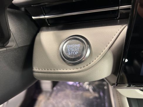 New 2026 Lincoln Nautilus Premier image 18