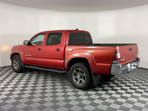 Used 2012 Toyota Tacoma PreRunner image 3