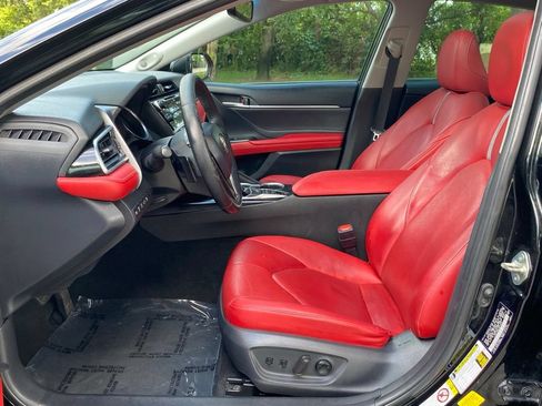 Used 2018 Toyota Camry XSE w/ Driver Assist Package FWD image 14
