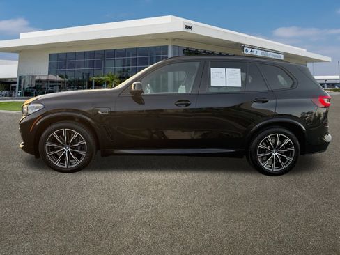 Used 2022 BMW X5 xDrive45e w/ M Sport Package image 6