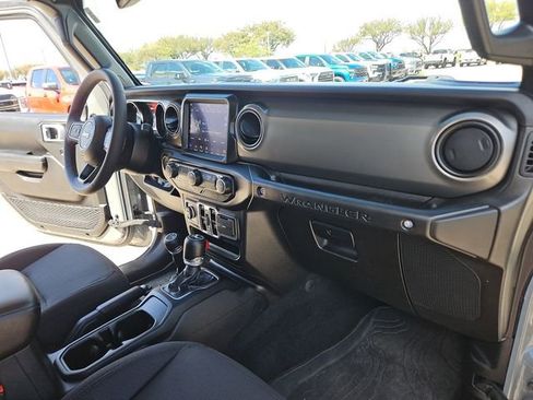 Used 2023 Jeep Wrangler Unlimited w/ 8.4" Radio Group image 26
