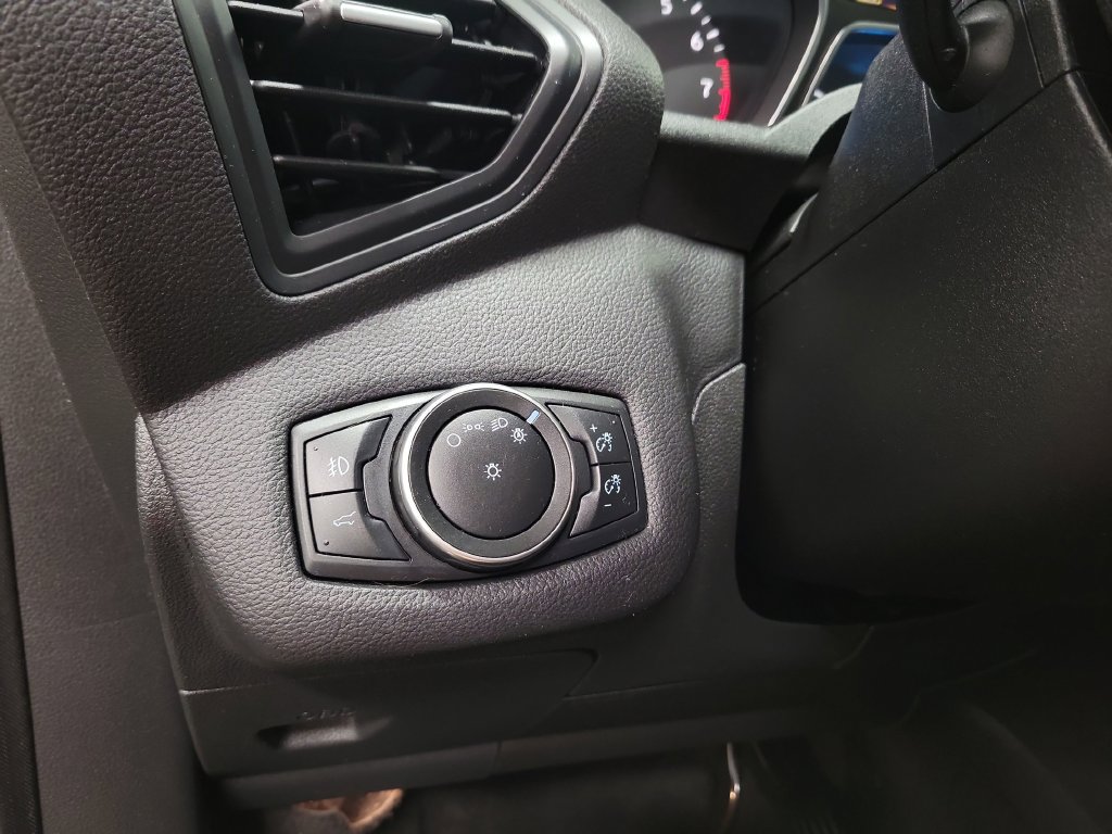 Used 2018 Ford Escape SE AWD/4WD image 28