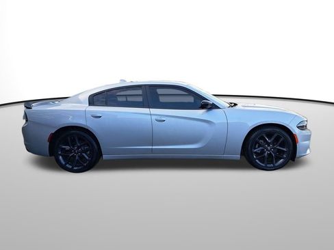 Used 2023 Dodge Charger SXT w/ Blacktop Package image 7