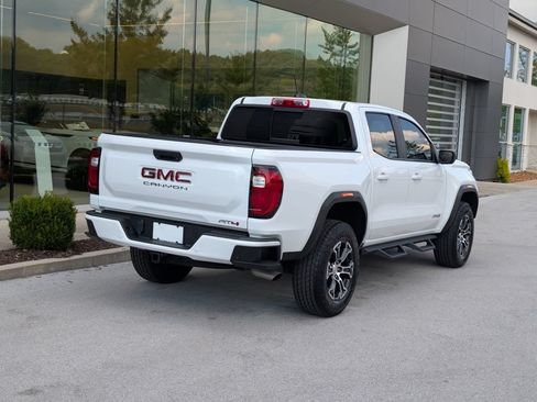 Used 2025 GMC Canyon AT4 AWD/4WD image 7