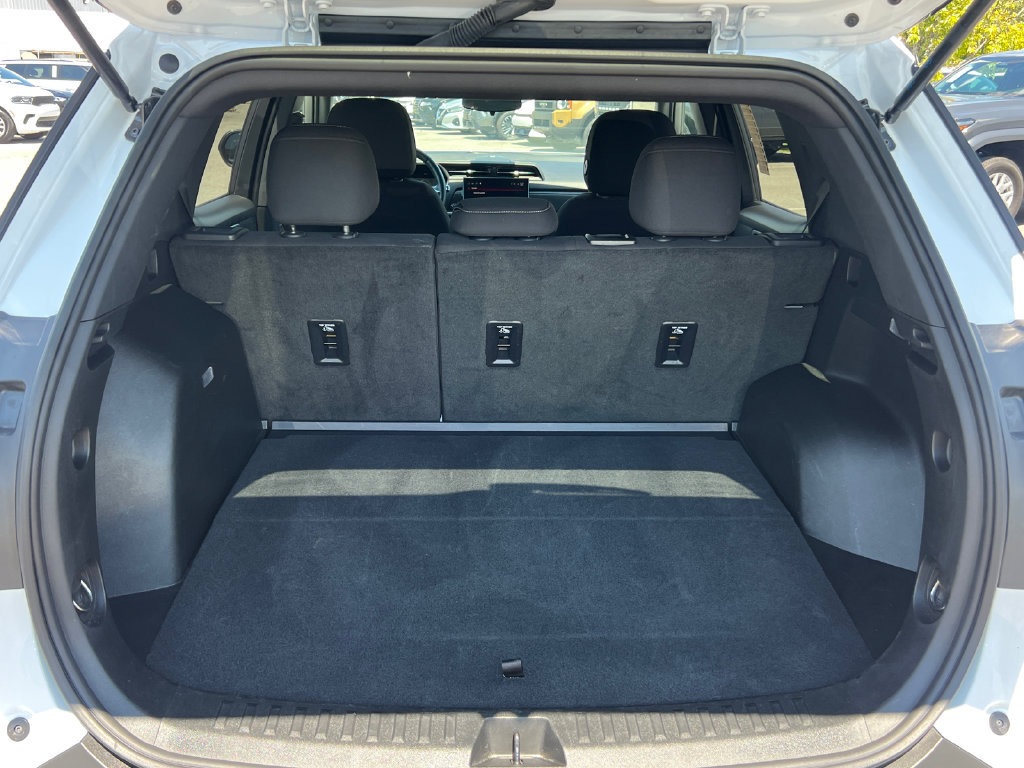Used 2025 GMC Terrain Elevation AWD/4WD image 18