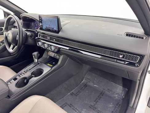 Used 2022 Honda Civic Sport Touring image 14