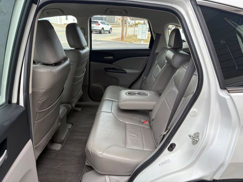 Used 2013 Honda CR-V LX image 12