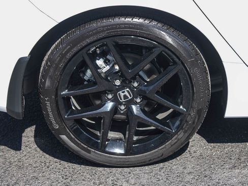 Used 2025 Honda Civic Sport image 12