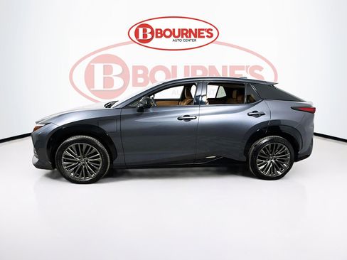 Used 2023 Lexus RZ 450e Premium w/ Accessory Package (2T) image 7