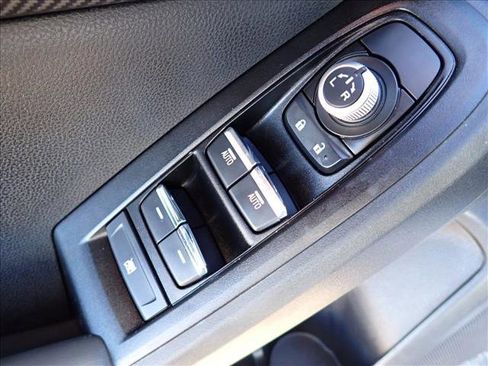 Certified 2025 Subaru Crosstrek 2.5i Limited w/ Popular Package #3A image 14