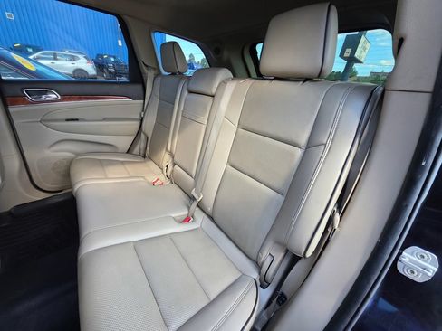 Used 2011 Jeep Grand Cherokee Overland AWD/4WD image 8