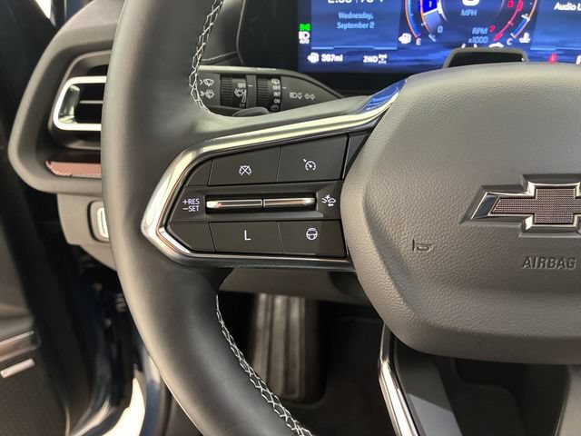 Used 2025 Chevrolet Traverse Z71 w/ Enhanced Driving Package AWD/4WD image 23