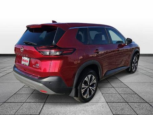 Used 2022 Nissan Rogue SV AWD/4WD image 5