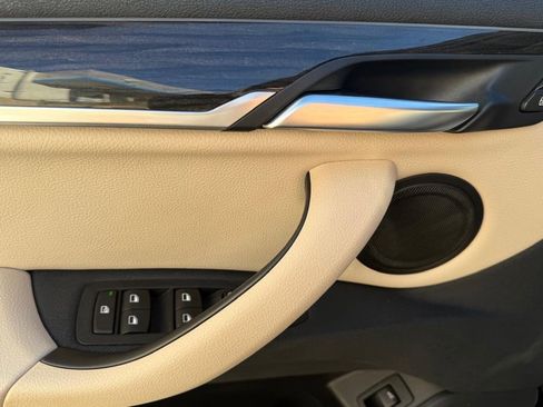 Used 2018 BMW X1 xDrive28i w/ Convenience Package image 12