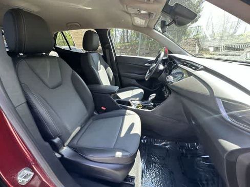 Used 2023 Buick Encore GX Select FWD image 22