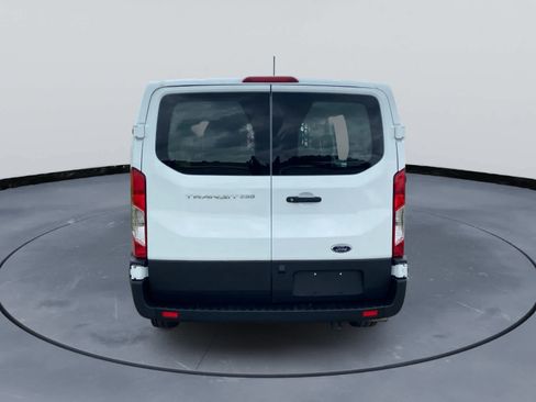 Used 2025 Ford Transit 250 Low Roof w/ Exterior Upgrade Package RWD image 5