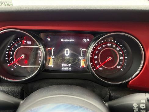 Used 2020 Jeep Wrangler Unlimited Rubicon AWD/4WD image 37