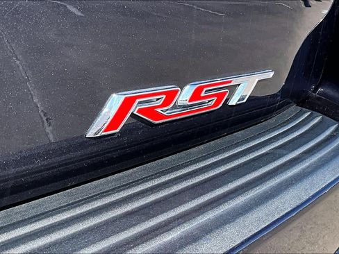 Used 2022 Chevrolet Tahoe RST w/ Luxury Package image 9