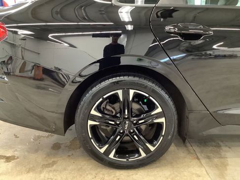 Used 2024 Kia K5 GT-Line w/ GT-Line Premium Package FWD image 20