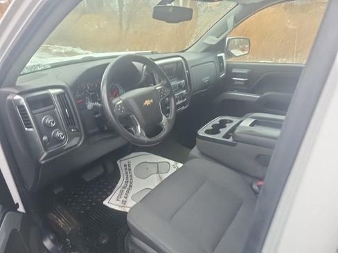 Used 2018 Chevrolet Silverado 1500 LT w/ All Star Edition image 2