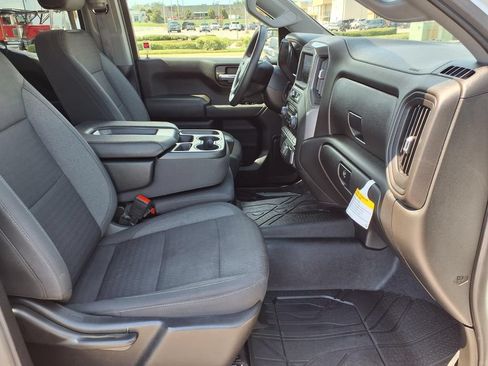 Used 2024 Chevrolet Silverado 1500 Custom RWD image 12