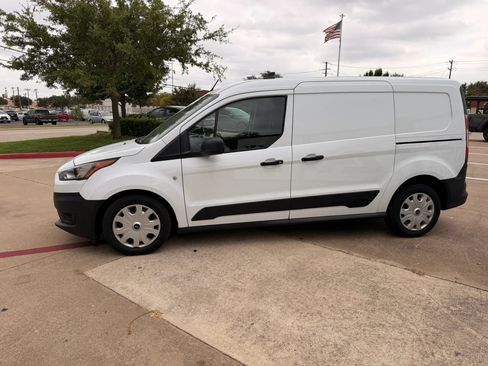 Used 2023 Ford Transit Connect XL FWD image 2