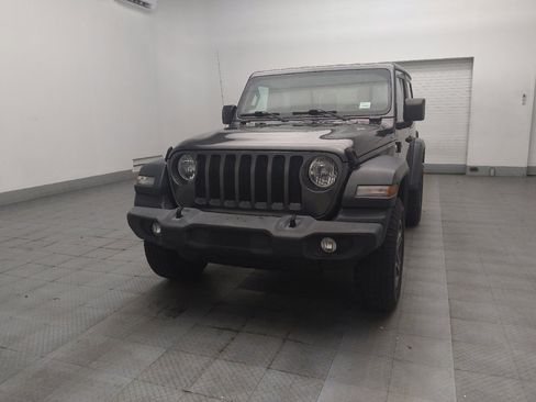Used 2018 Jeep Wrangler Sport image 15