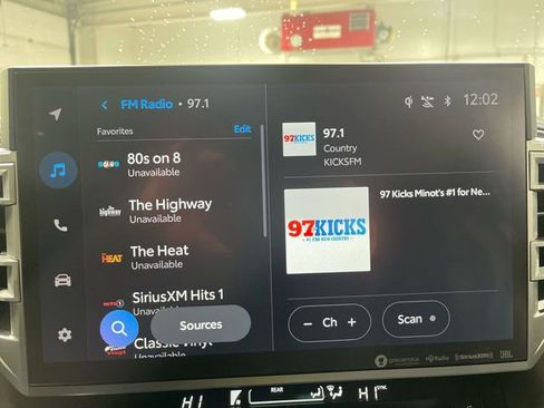 Used 2024 Toyota Sequoia Platinum AWD/4WD image 16