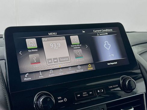 Used 2022 Nissan Armada SV w/ SV Appearance Package AWD/4WD image 26