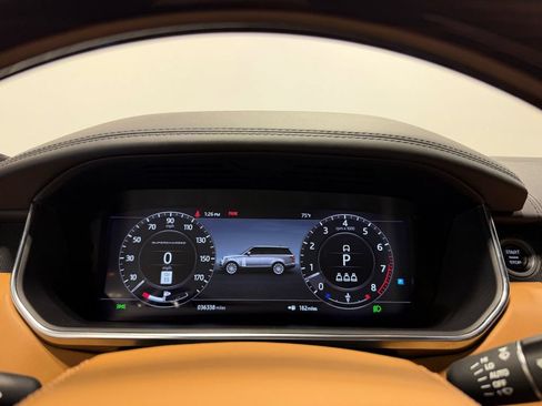 Used 2018 Land Rover Range Rover Autobiography AWD/4WD image 36