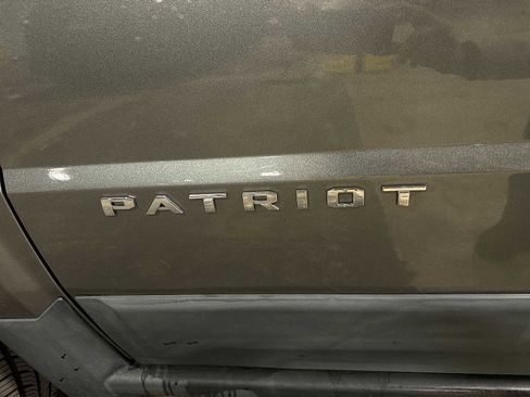 Used 2011 Jeep Patriot Sport w/ PWR Value Group image 23