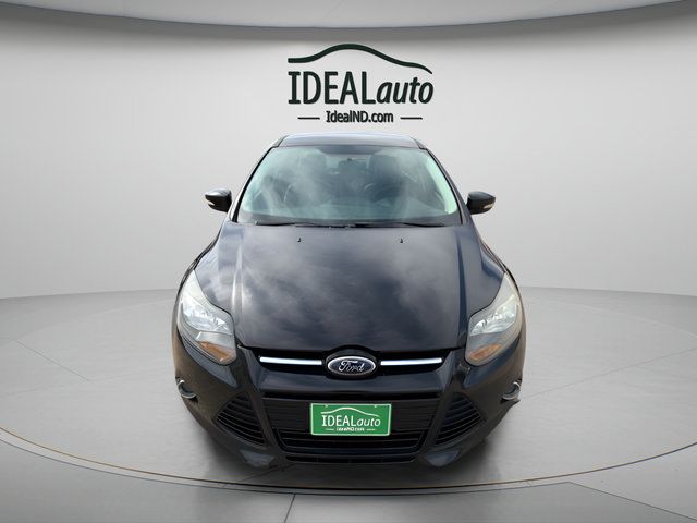 Used 2014 Ford Focus Titanium FWD image 8