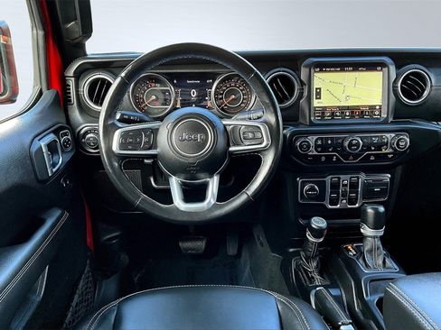 Used 2021 Jeep Gladiator Overland w/ Popular Equipment Package image 5
