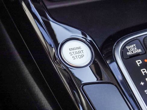 Certified 2024 Kia Soul GT-Line image 20