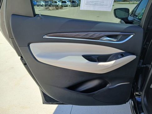 Used 2024 Buick Enclave Avenir w/ Avenir Technology Package image 14