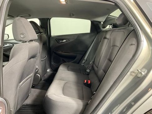Used 2018 Chevrolet Malibu LT w/ LPO, Convenience Package 2 FWD image 23